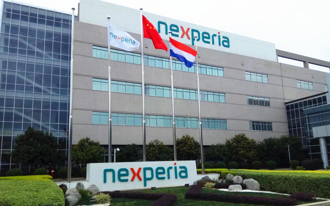 1763609178633255.jpg 1701333375.jpg